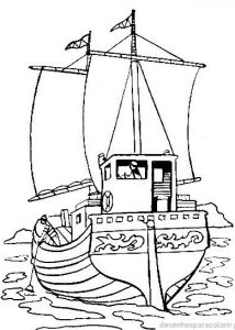 Barco de pesca à vela